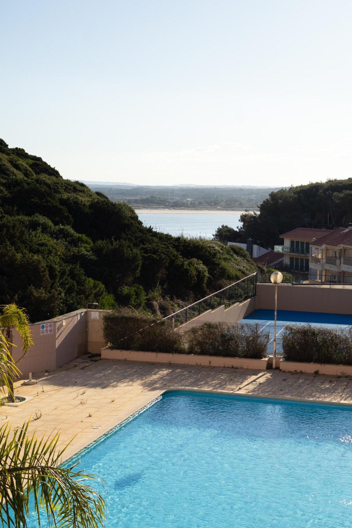 Bay View-T1 Apartman São Martinho do Porto Kültér fotó